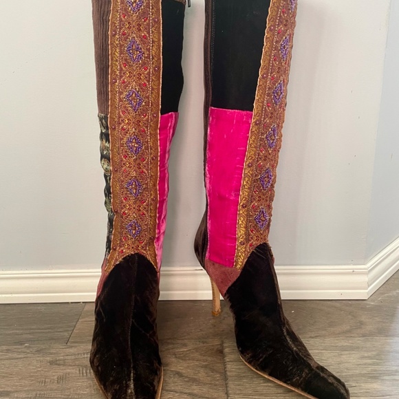 Arleen C custom knee high boots - Picture 2 of 3